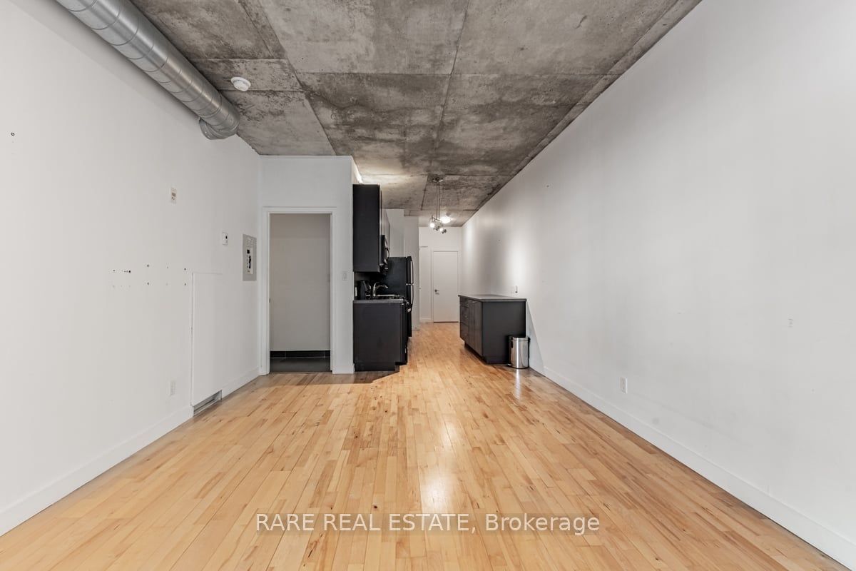 42 Camden St, unit 302 for rent