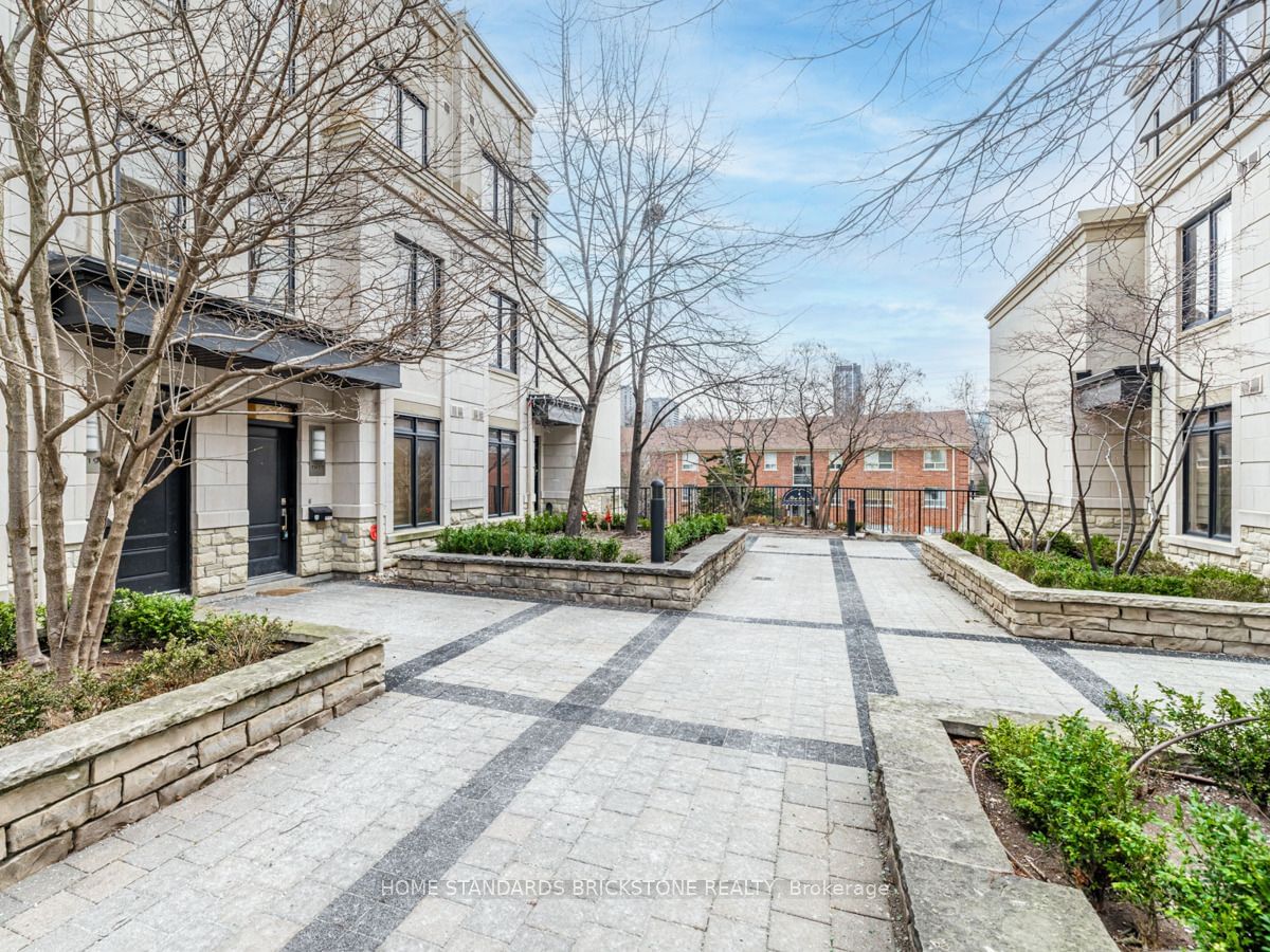 115 Harrison Garden Townhomes, North York, Toronto