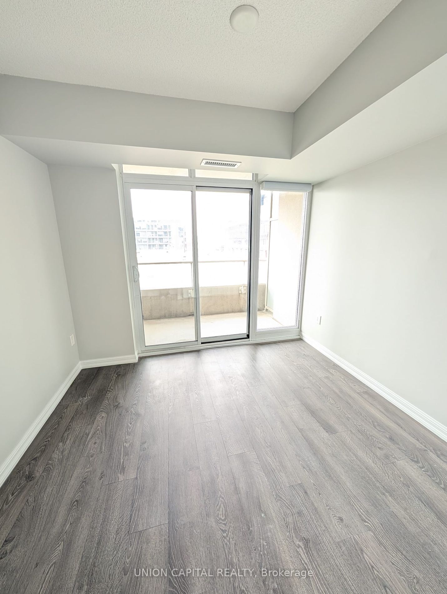 85 East Liberty St, unit 718 for rent