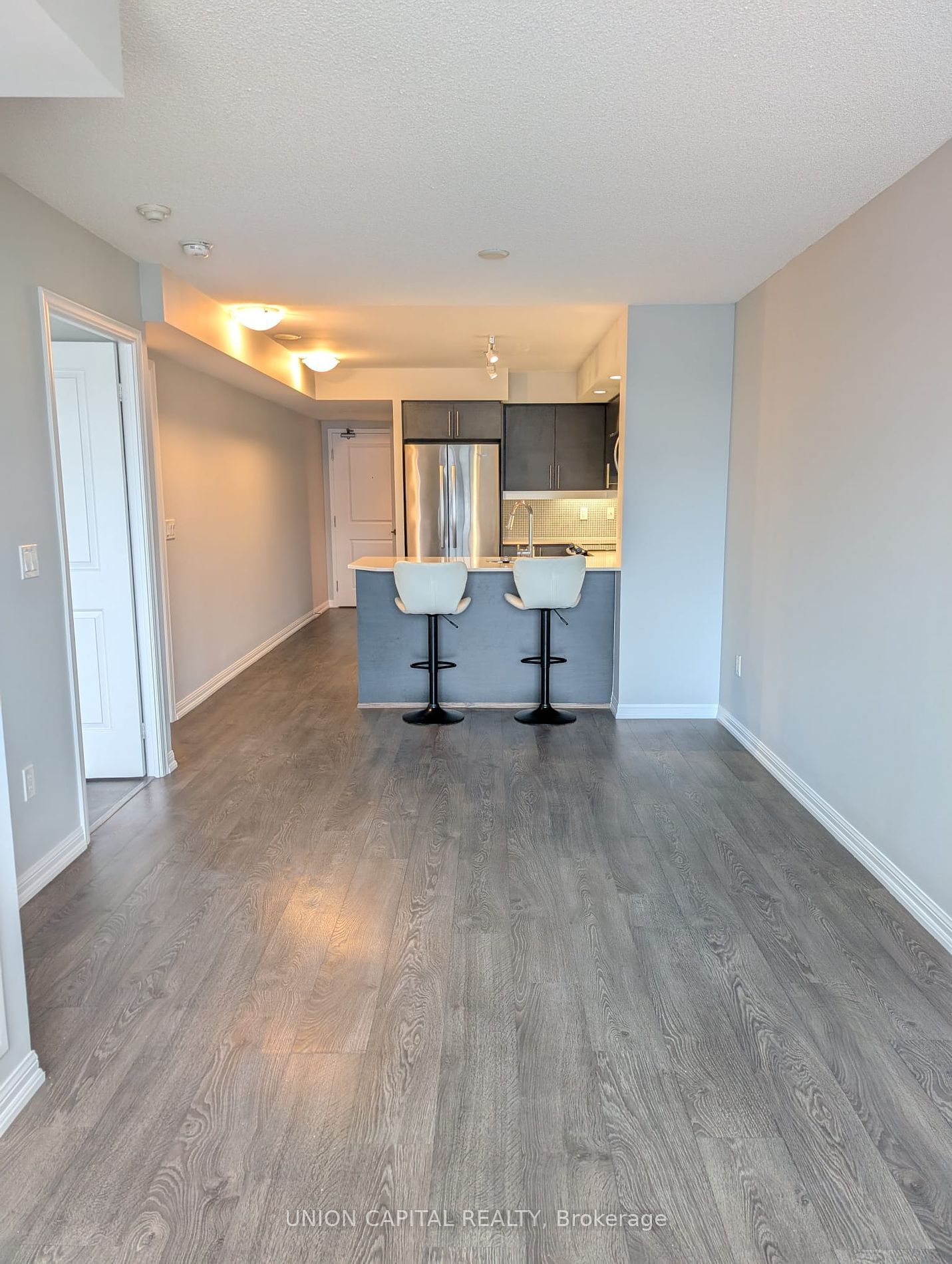 85 East Liberty St, unit 718 for rent