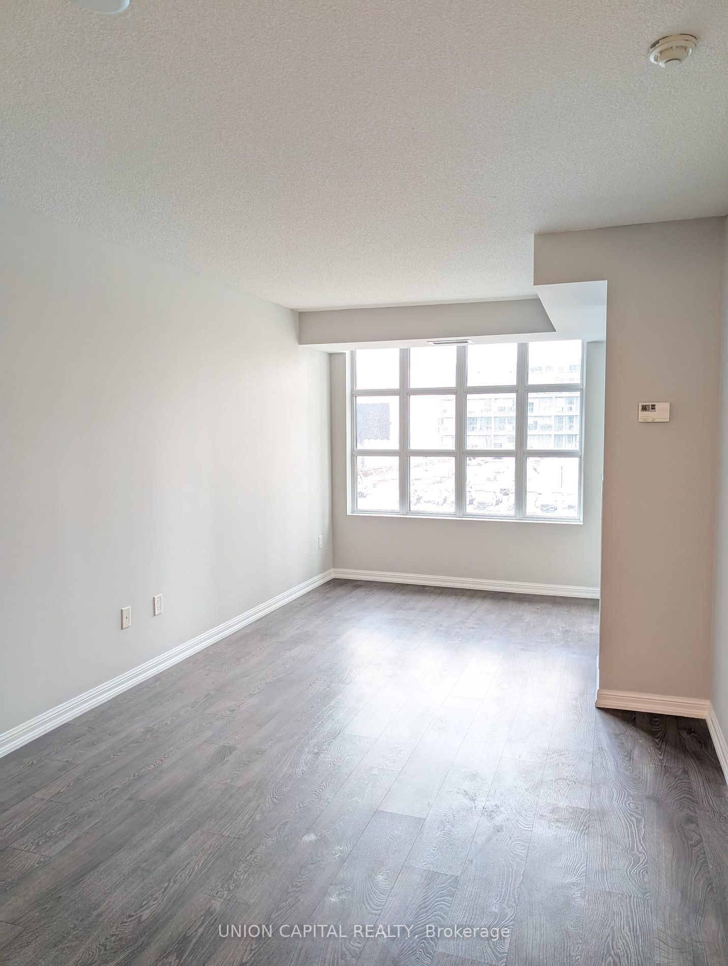 85 East Liberty St, unit 718 for rent