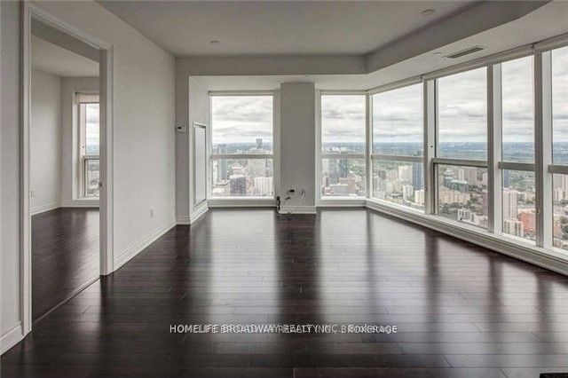 388 Yonge St, unit 6502 for rent