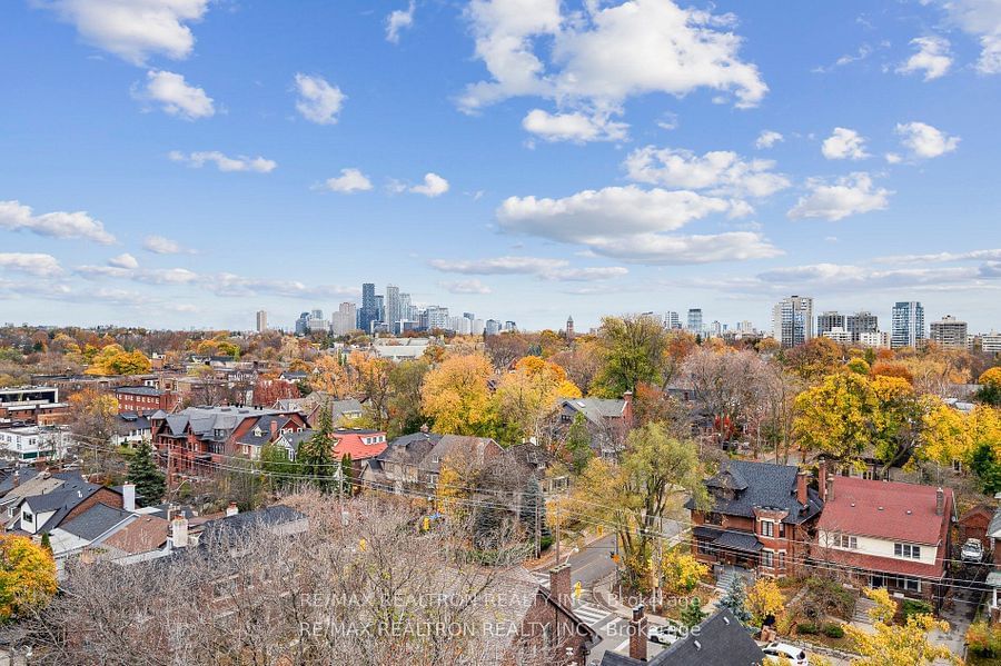 Heathside Place Condos, Midtown, Toronto