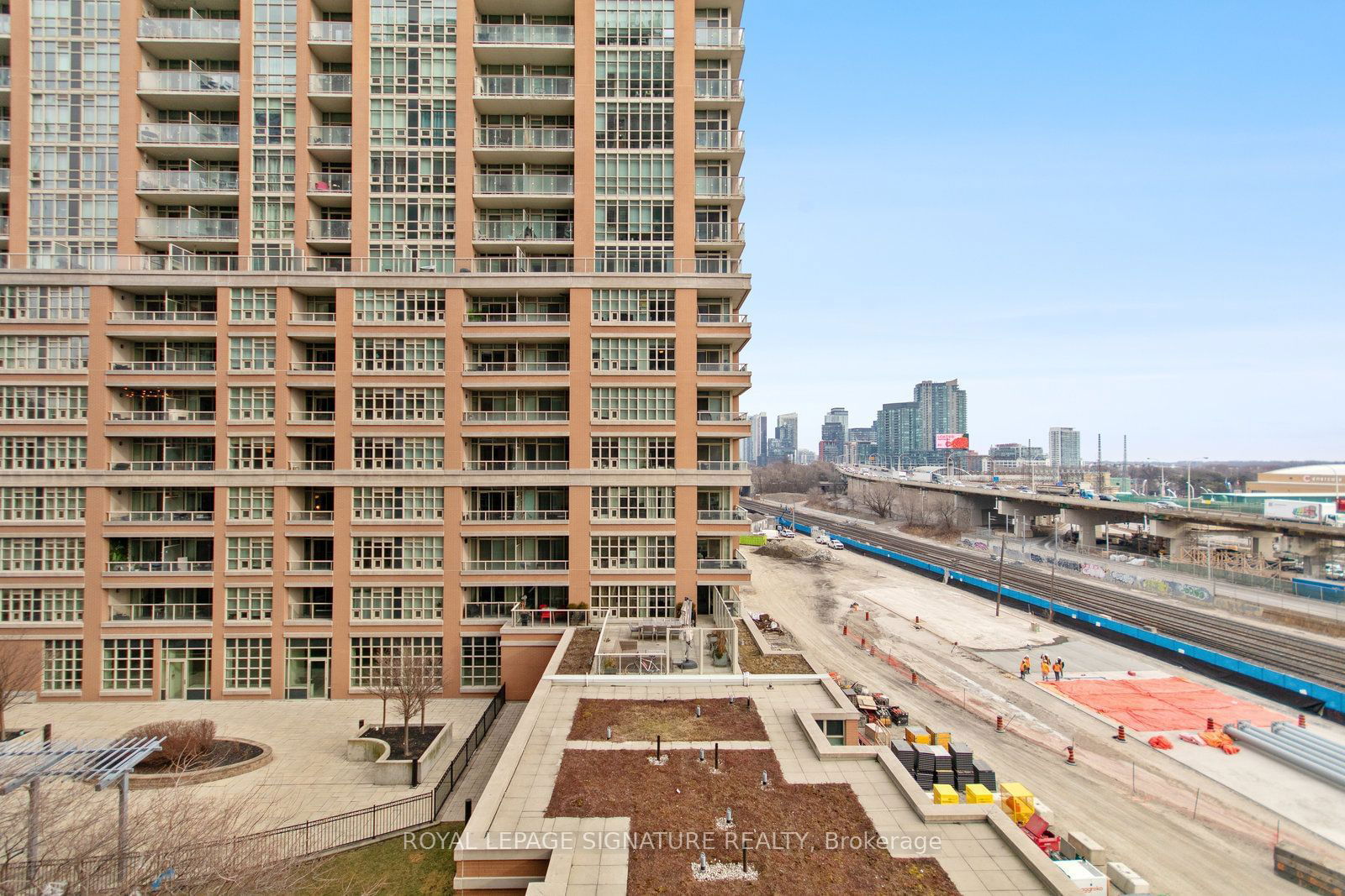 85 East Liberty St, unit 706 for rent