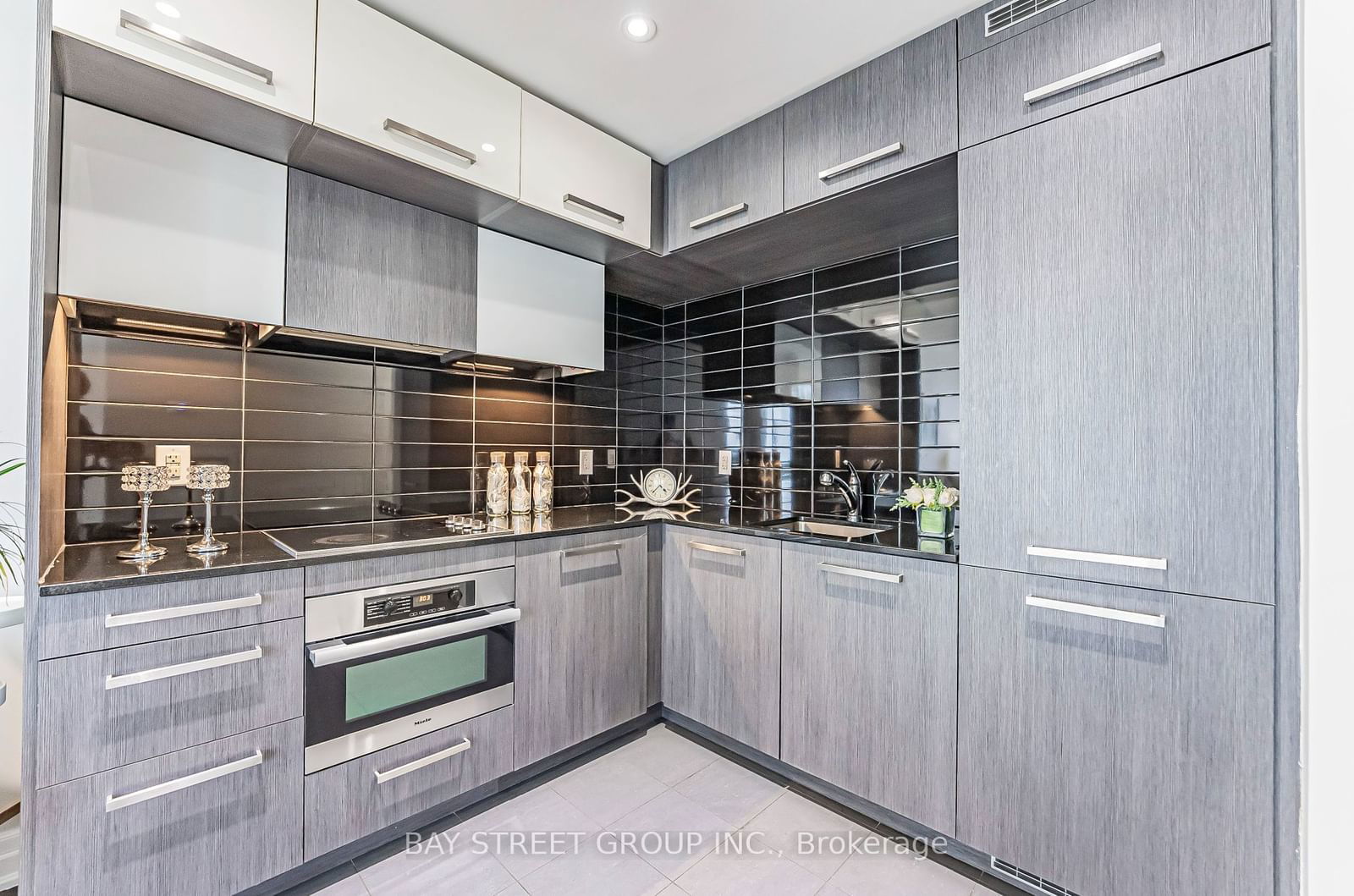 8 The Esplanade, unit 2712 for sale