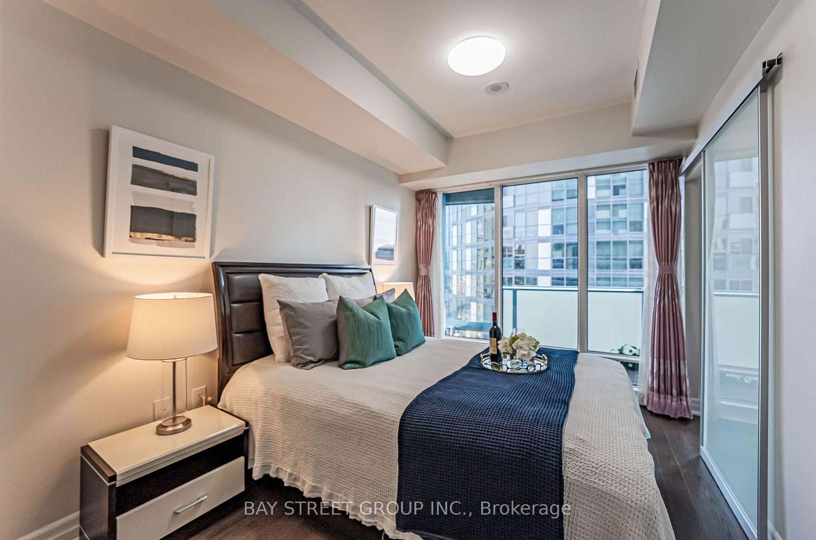 8 The Esplanade, unit 2712 for sale