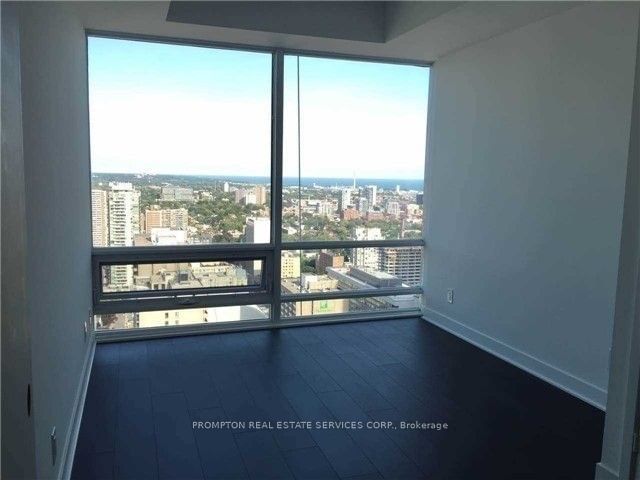 15 Grenville St, unit 3608 for rent