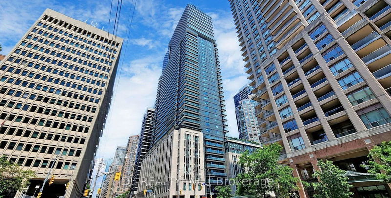 955 Bay St, unit 415 for rent