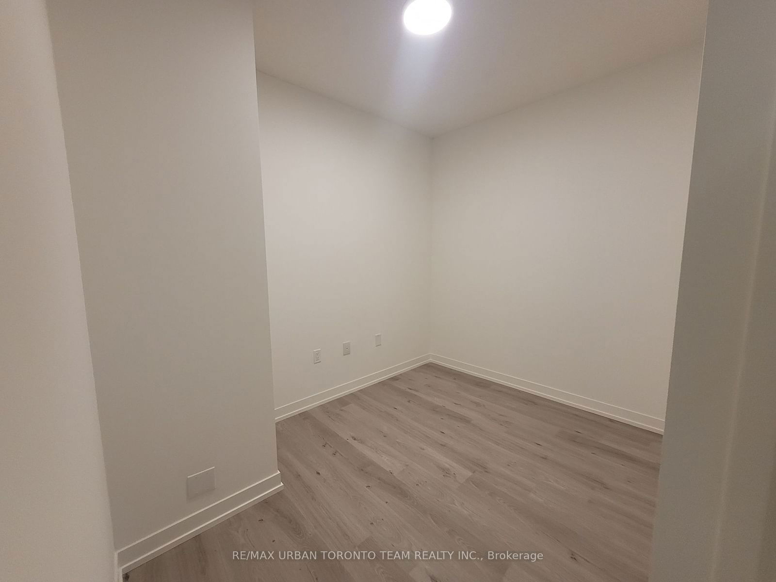 138 Downes St, unit 1001 for rent