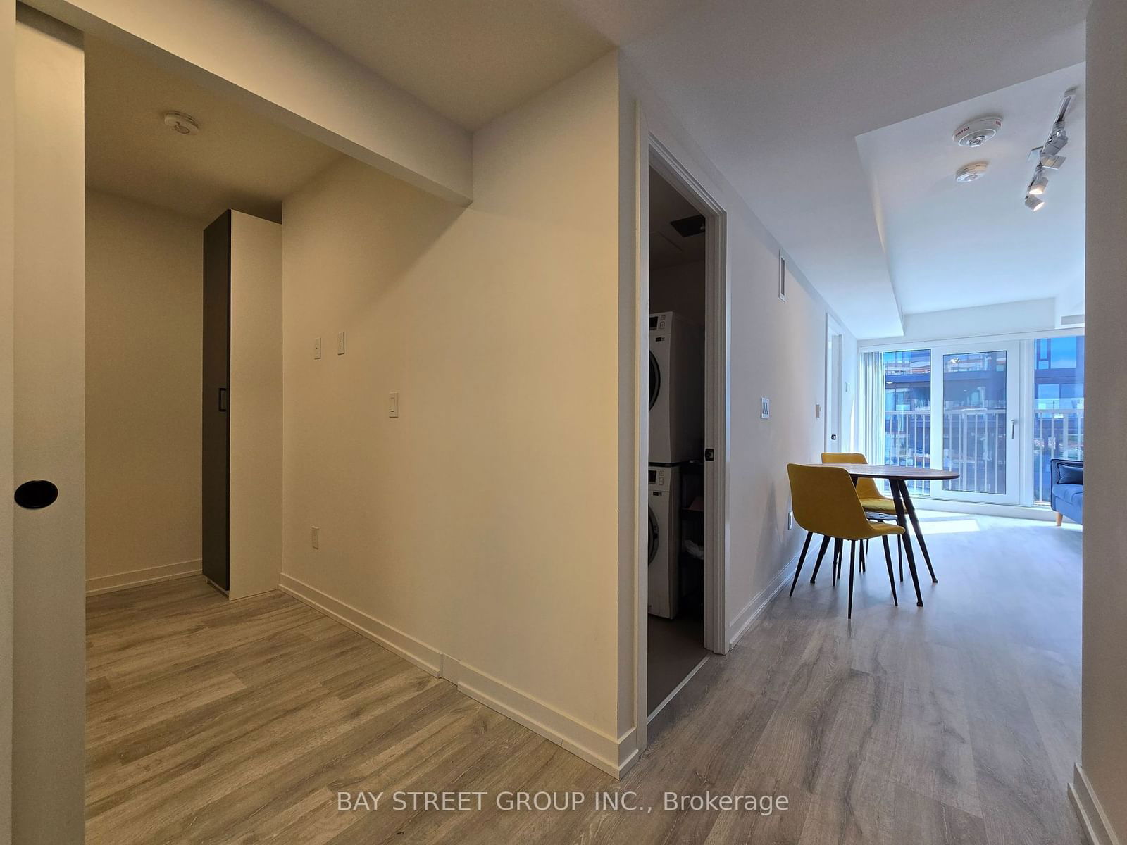 2 Augusta Ave, unit 1304 for rent