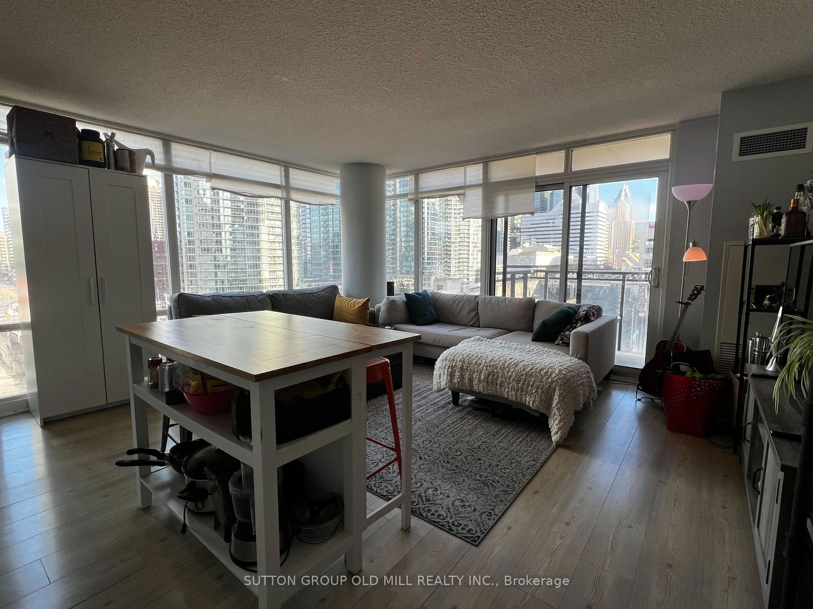 4K Spadina Ave, unit 603 for rent