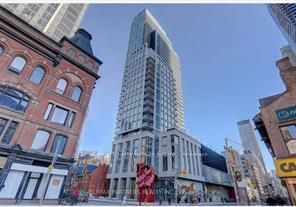 3 Gloucester St, unit 1002 for rent