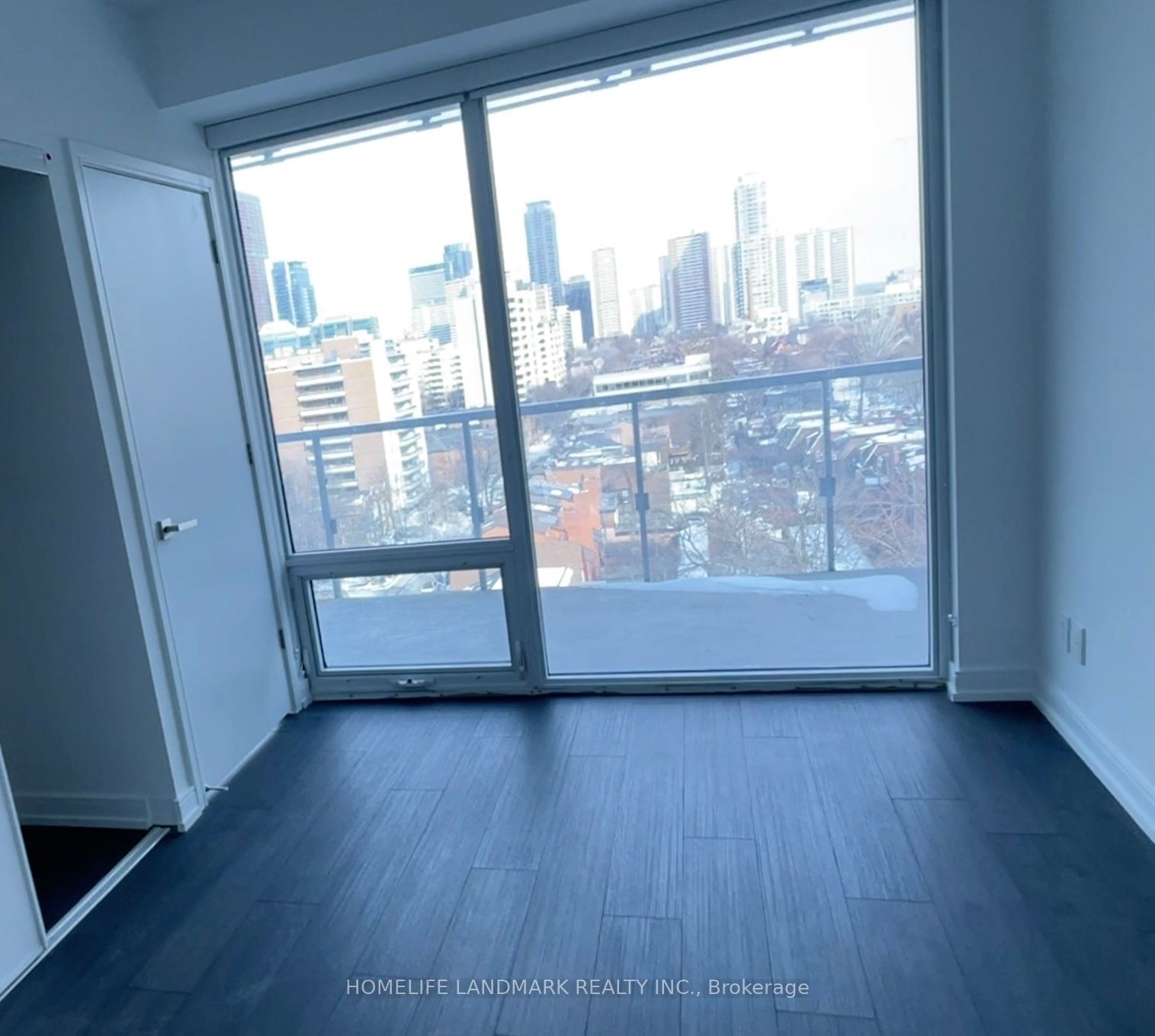 3 Gloucester St, unit 1002 for rent