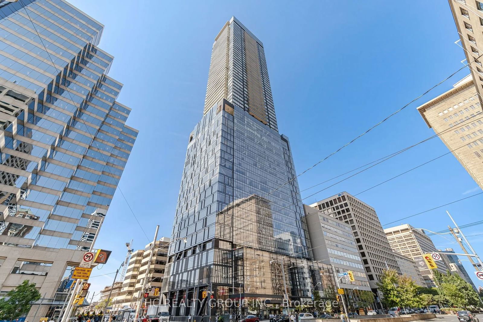 488 University Ave, unit 2208 for sale