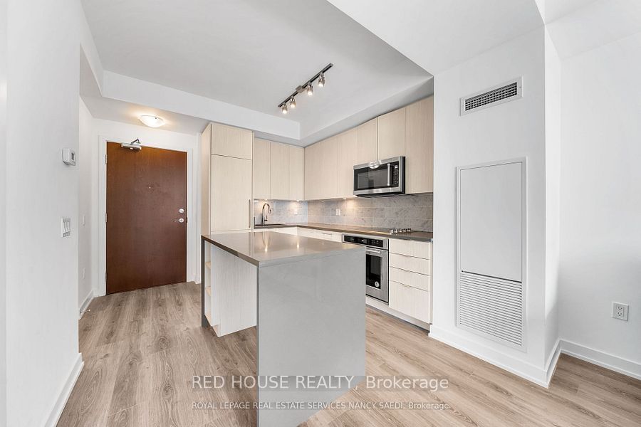 38 Iannuzzi St, unit 2509 for sale