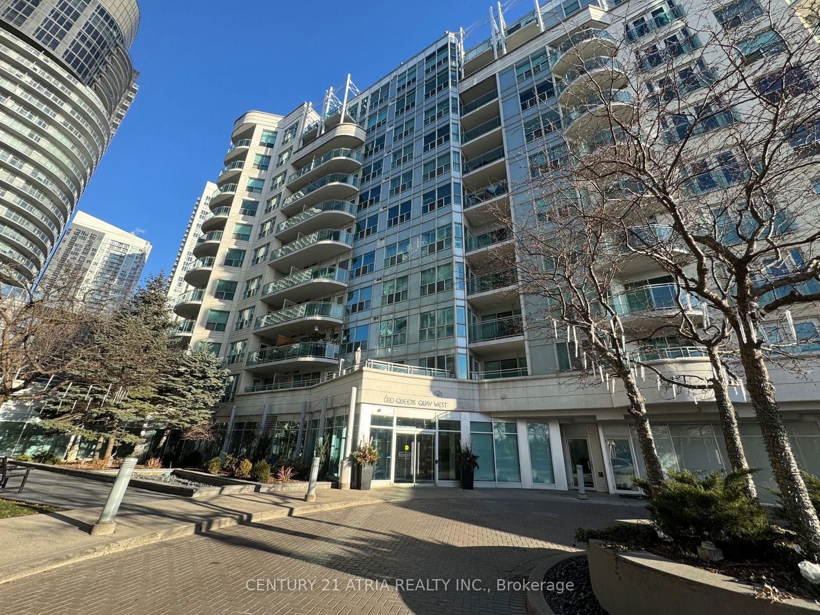 600 Queens Quay W, unit 1001 for rent