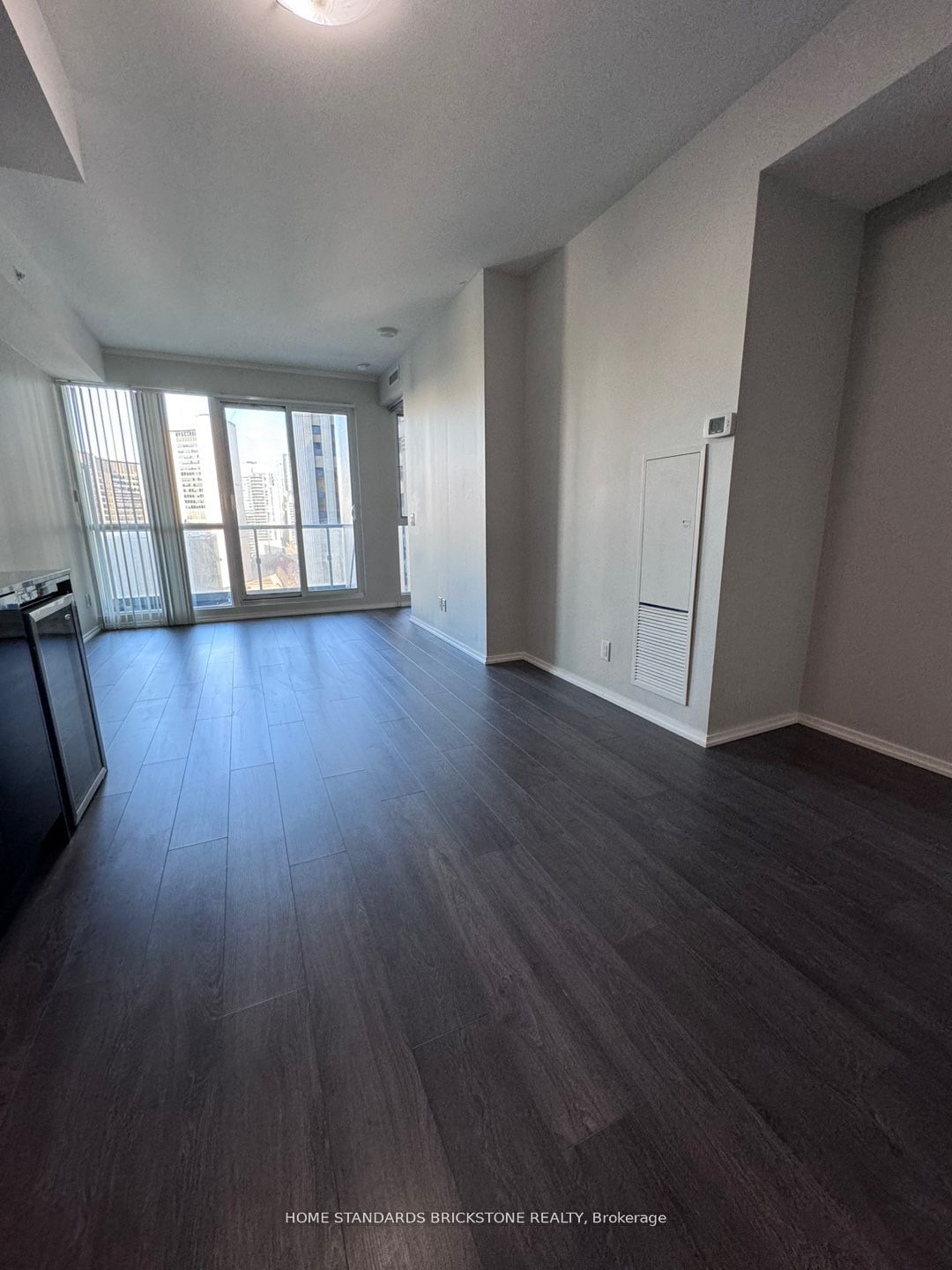 70 Temperance St, unit 1617 for rent