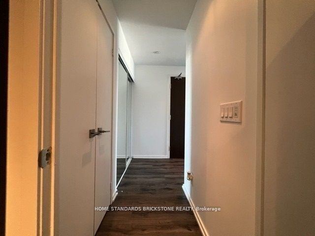 70 Temperance St, unit 1617 for rent