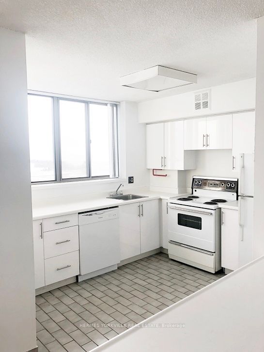 260 Queens Quay W, unit 2501 for rent