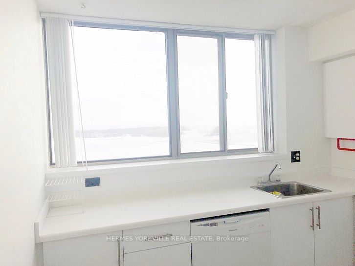 260 Queens Quay W, unit 2501 for rent