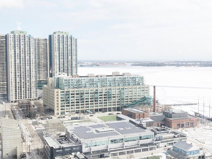 260 Queens Quay W, unit 2501 for rent