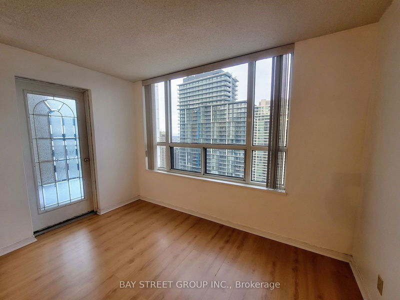 100 Upper Madison Ave, unit PH5 for rent