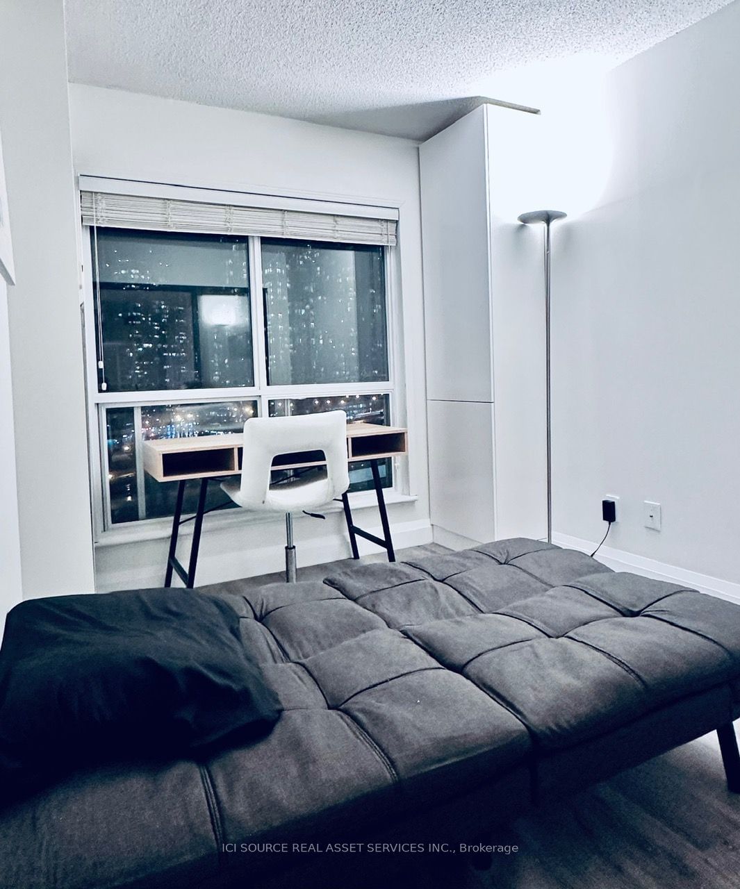 25 The Esplanade, unit 1017 for rent