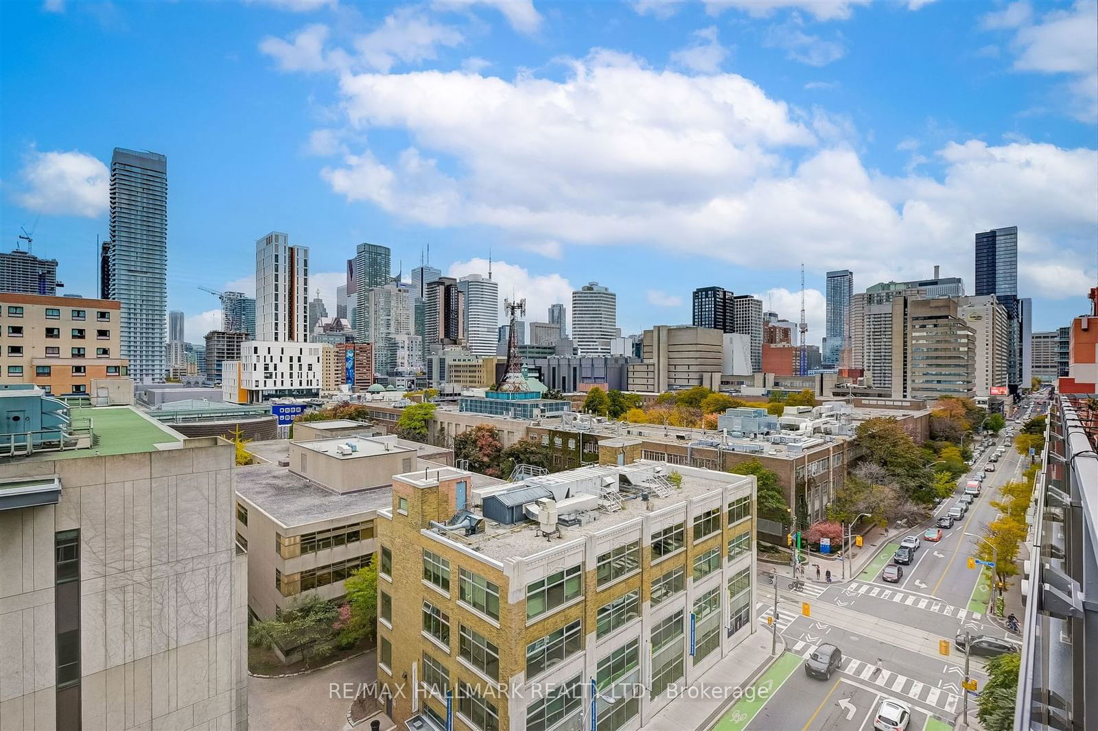 Gerrard Place, Downtown, Toronto