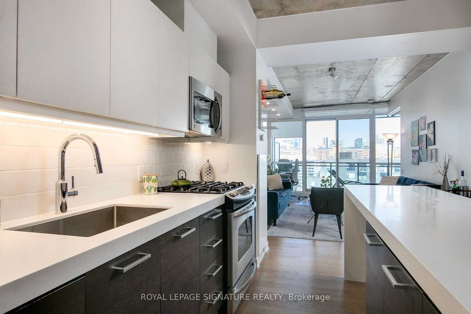 318 King St E, unit 1202 for rent