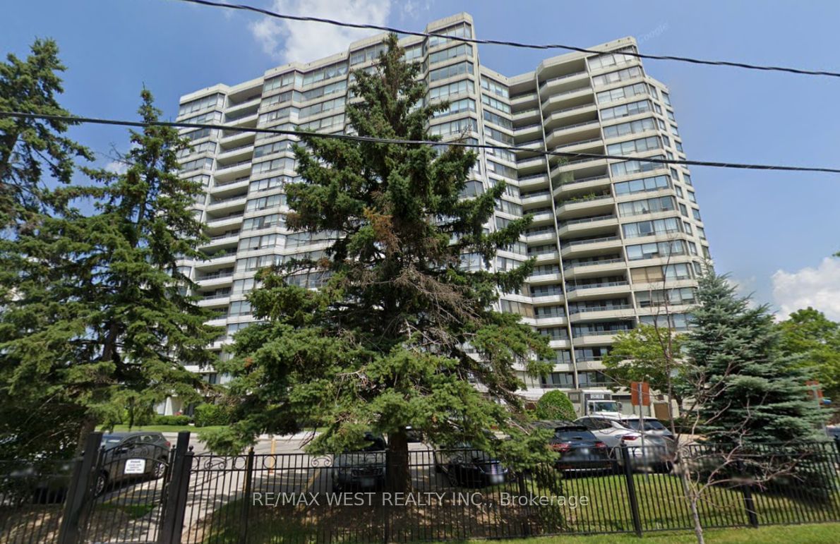 1121 Steeles Ave W, unit 702 for rent