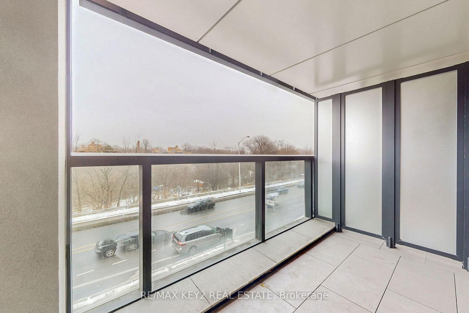 575 Bloor St E, unit 201 for rent