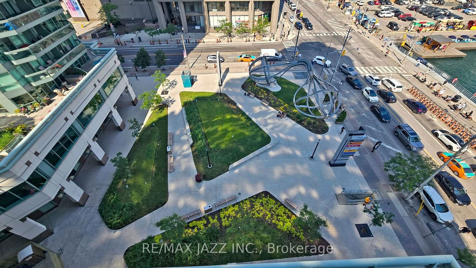 10 Queens Quay W, unit 803 for sale