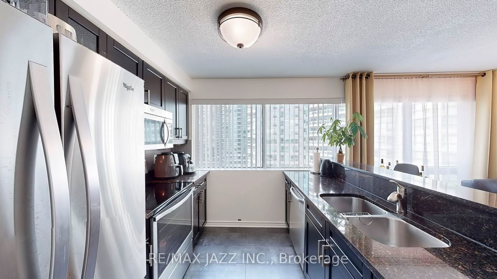 10 Queens Quay W, unit 803 for sale