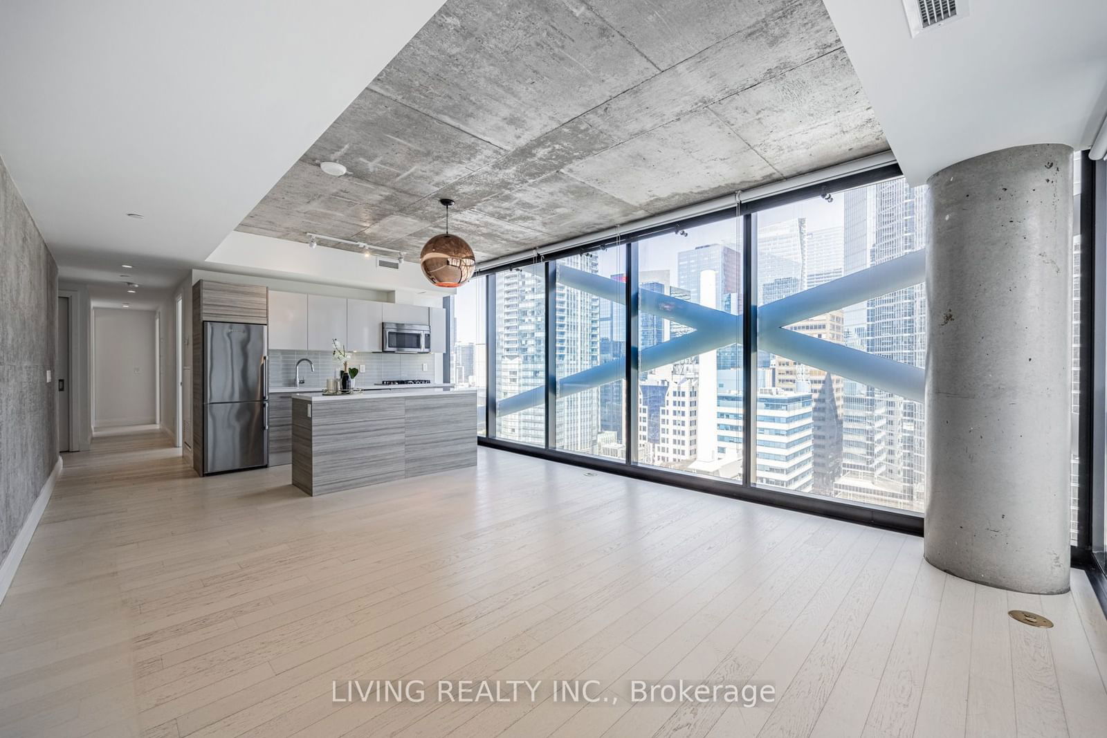 224 King St W, unit 1504 for rent