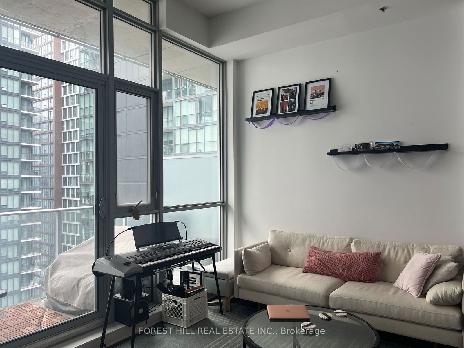 375 King St W, unit 3405 for rent