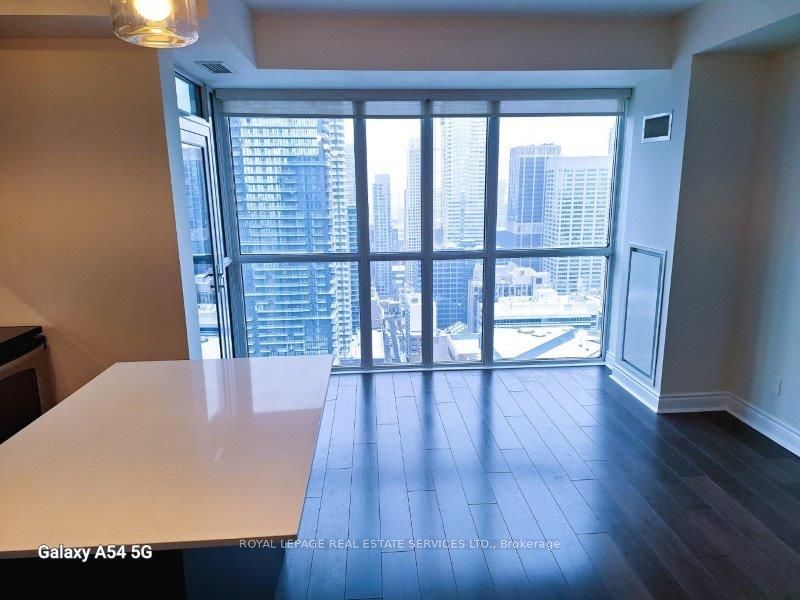 28 Ted Rogers Way, unit 4104 for rent