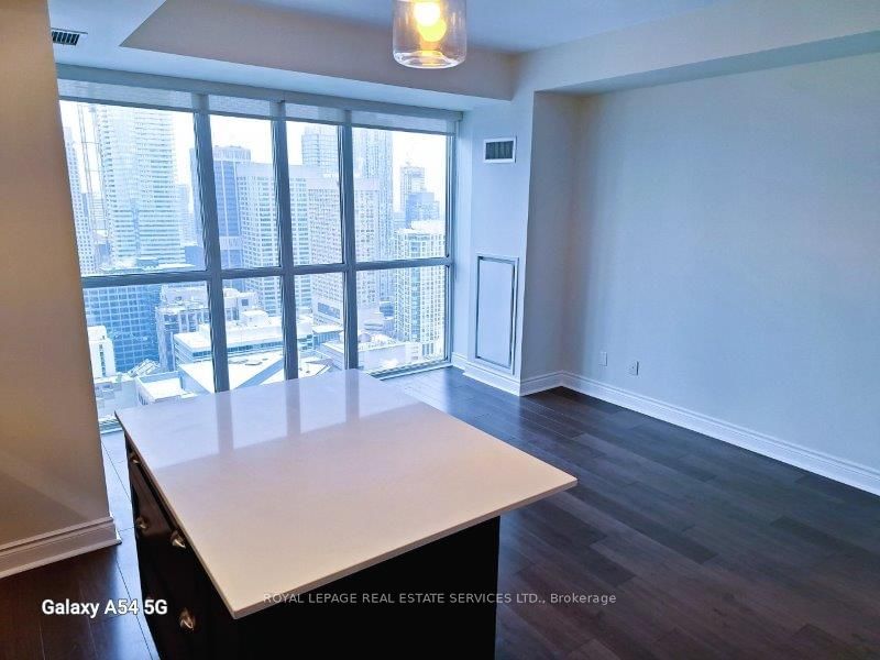 28 Ted Rogers Way, unit 4104 for rent