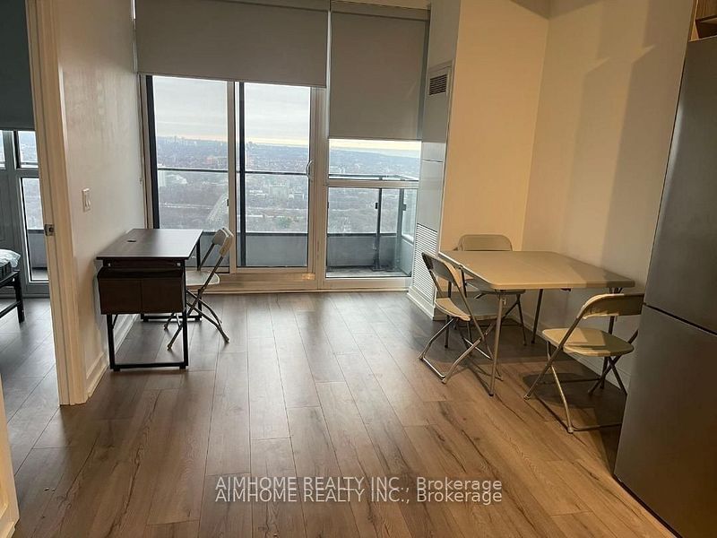 395 Bloor St E, unit 4509 for rent