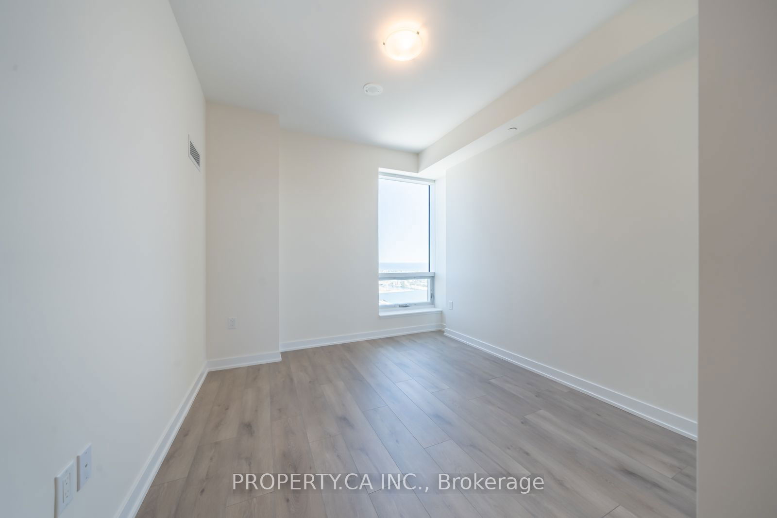 28 Freeland St, unit 5108 for rent