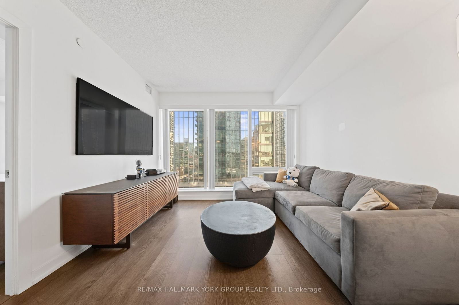 10 York St, unit 1204 for sale