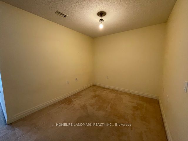 21 Hillcrest Ave, unit 2102 for rent