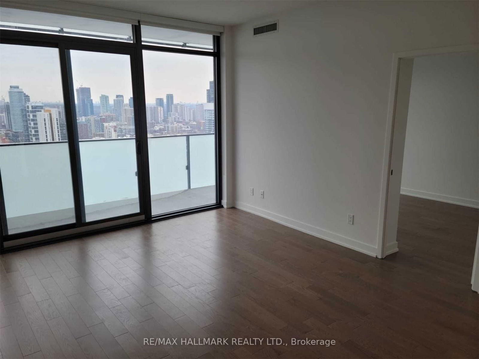 20 Lombard St, unit 3810 for rent