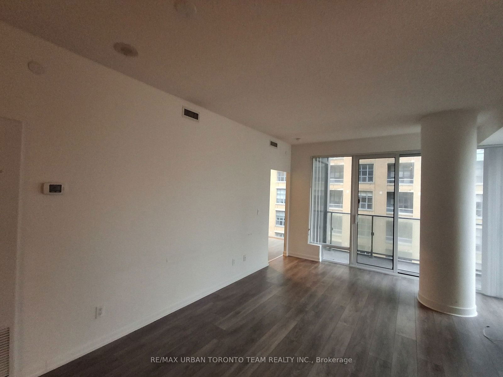 435 Richmond St W, unit 703 for rent