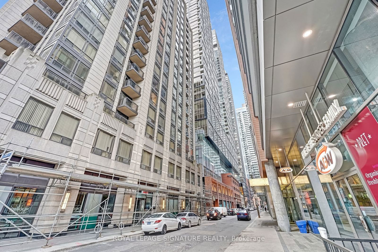 15 Mercer St, unit 804 for rent