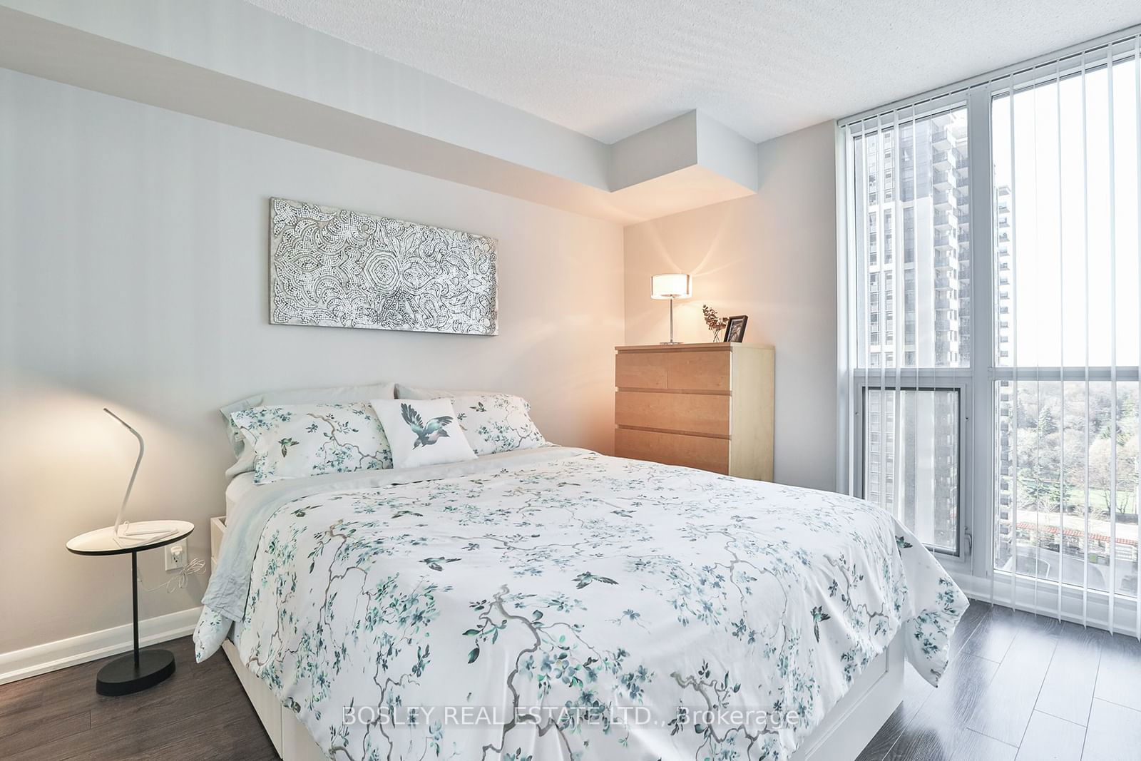 4978 Yonge St, unit 1705 for sale