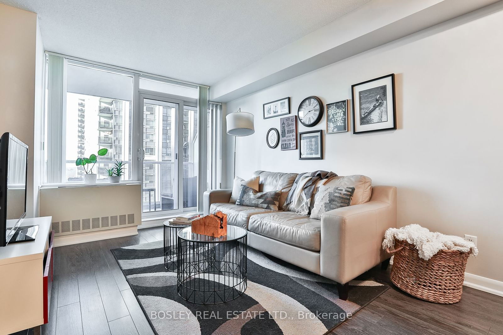 4978 Yonge St, unit 1705 for sale