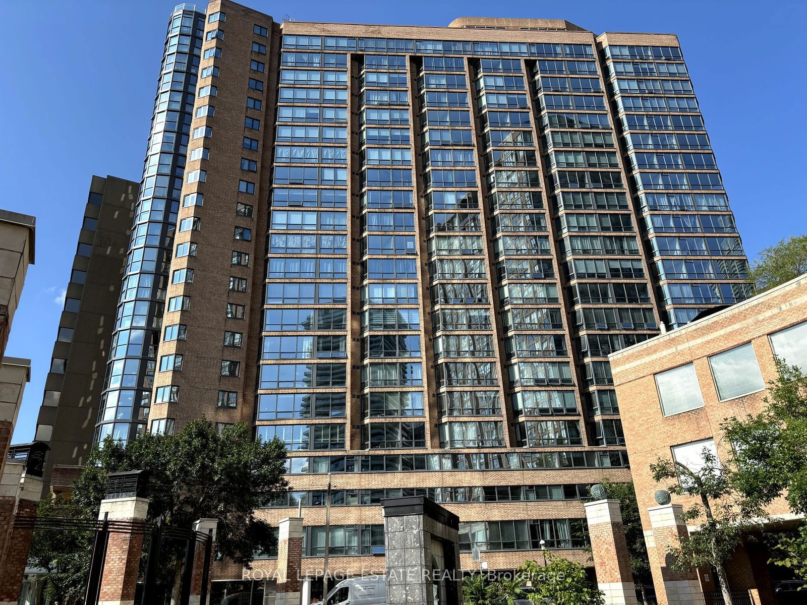 1055 Bay St, unit 205 for sale