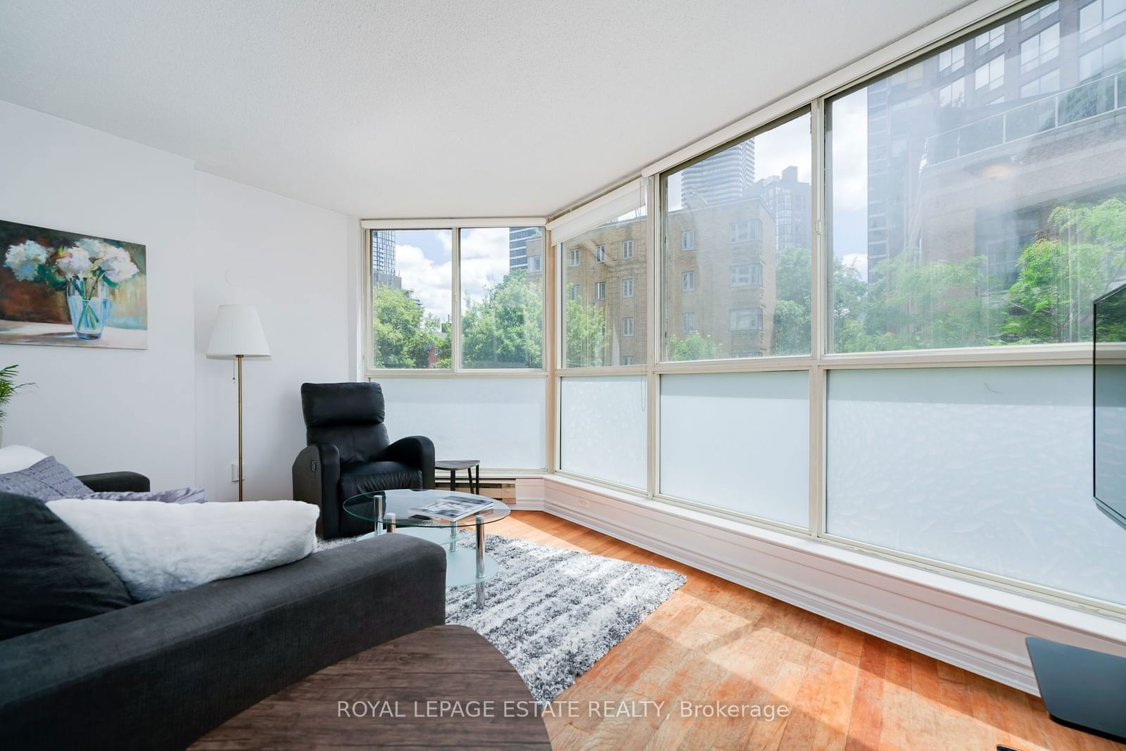 1055 Bay St, unit 205 for sale