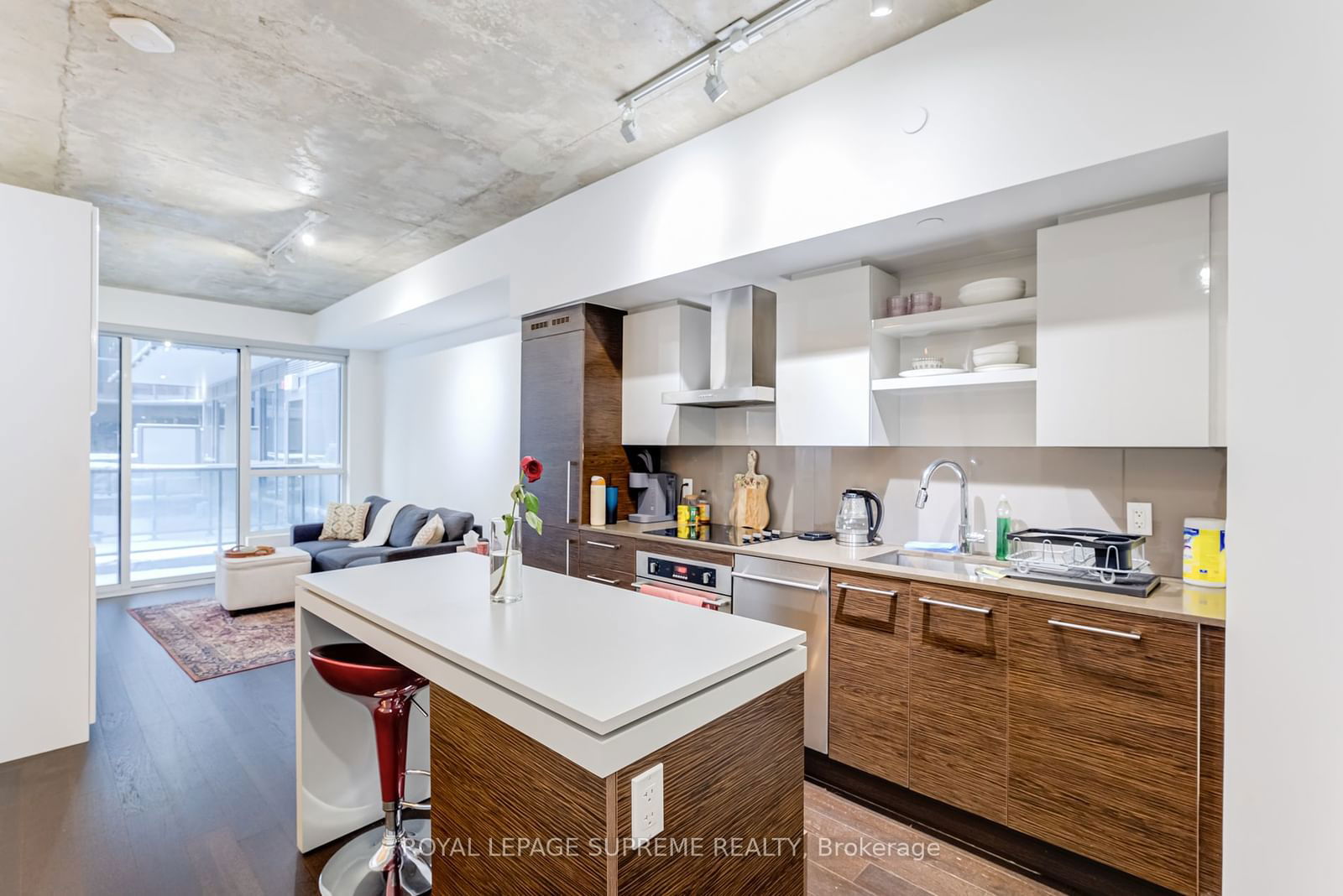 1030 King St W, unit 313 for rent