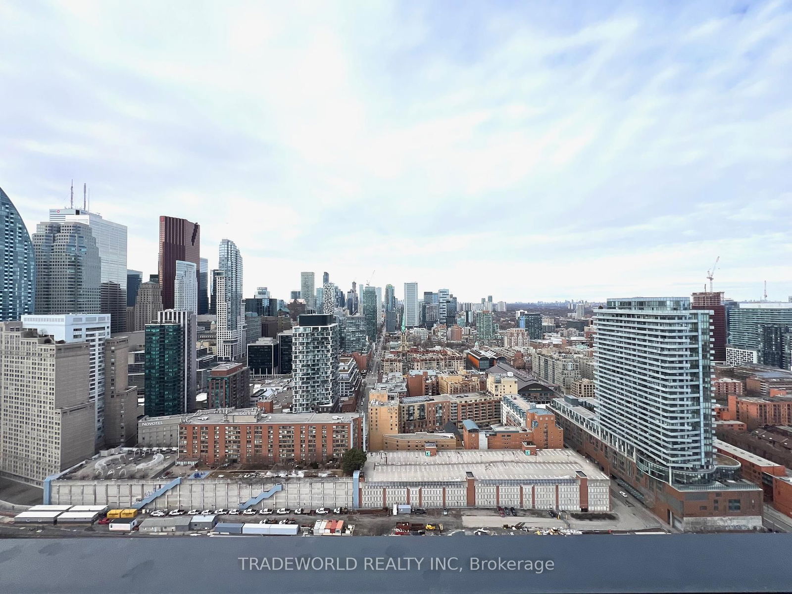 55 Cooper St, unit 3901 for rent